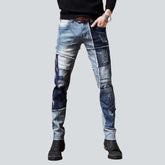 Blue Jeans aus Stücken